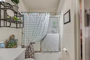 30236 Vanderbilt St, Hayward, CA 94544 - Photo 26