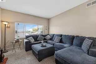 30236 Vanderbilt St, Hayward, CA 94544 - Photo 10