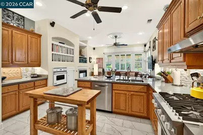 341 Upton Pyne Dr, Brentwood, CA 94513 - Photo 12