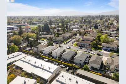 19423-19425 Greenwood Dr, Cupertino, CA 95014 - Photo 22