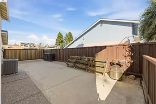 7358 Elmwood Cir, Pleasanton, CA 94588 - Photo 32