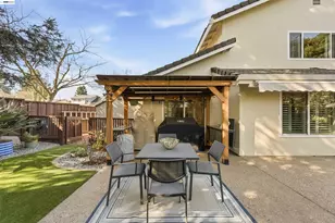 7358 Elmwood Cir, Pleasanton, CA 94588 - Photo 30