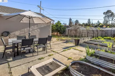 1321 Delwood St, Vallejo, CA 94591 - Photo 26
