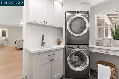 7 Whitehall Dr, Orinda, CA 94563 - Photo 20