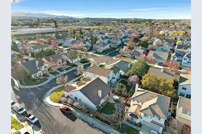 2608 Intrigue Ln, Brentwood, CA 94513 - Photo 32