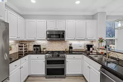 2608 Intrigue Ln, Brentwood, CA 94513 - Photo 12