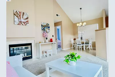 161 Seaway Ct, Hercules, CA 94547 - Photo 2