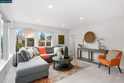 5537 Pamplona Ct, Concord, CA 94521 - Photo 12