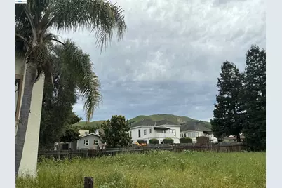 43342 Bryant St, Fremont, CA 94539 - Photo 2