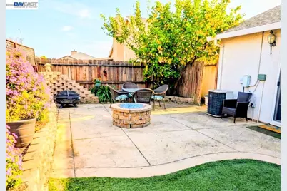 1104 Jordan Lane, Oakley, CA 94561 - Photo 18