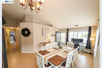 1104 Jordan Lane, Oakley, CA 94561 - Photo 6