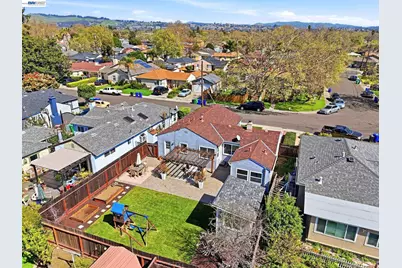 16129 Via Pinale, San Lorenzo, CA 94580 - Photo 24