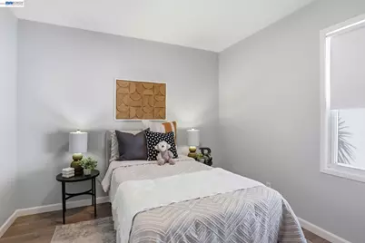 16129 Via Pinale, San Lorenzo, CA 94580 - Photo 12