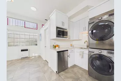 2932 Filbert St #2, Oakland, CA 94608 - Photo 28