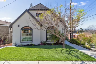 8301 Ney Ave, Oakland, CA 94605 - Photo 12