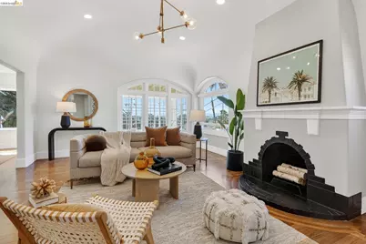 8301 Ney Ave, Oakland, CA 94605 - Photo 18