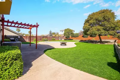 5810 Gold Creek Dr, Castro Valley, CA 94552 - Photo 42