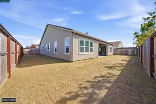 1501 Empire Dr, Lodi, CA 95242 - Photo 28