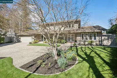 342 Constance Pl, Moraga, CA 94556 - Photo 2