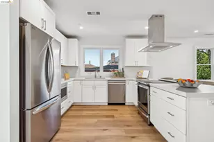 667 Alcatraz Ave, Oakland, CA 94609 - Photo 10