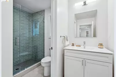 667 Alcatraz Ave, Oakland, CA 94609 - Photo 48