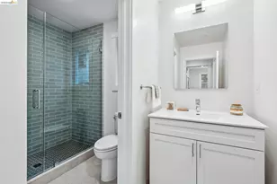 667 Alcatraz Ave, Oakland, CA 94609 - Photo 48