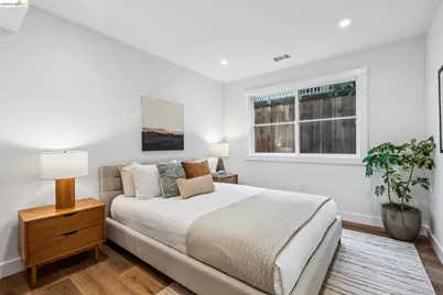 667 & 667A Alcatraz Ave, Oakland, CA 94609 - Photo 46