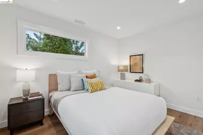667 & 667A Alcatraz Ave, Oakland, CA 94609 - Photo 28
