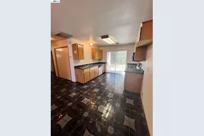 192 Torvend Way, Patterson, CA 95363 - Photo 8