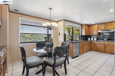 6444 Boone Dr, Castro Valley, CA 94552 - Photo 14