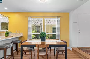 90 Rolling Green Cir, Pleasant Hill, CA 94523 - Photo 10