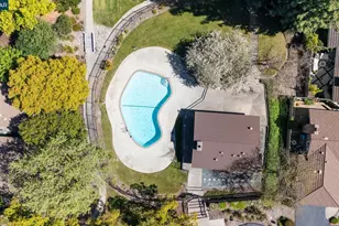 90 Rolling Green Cir, Pleasant Hill, CA 94523 - Photo 40