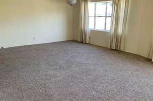 268 Coral Dr, Pittsburg, CA 94565 - Photo 2