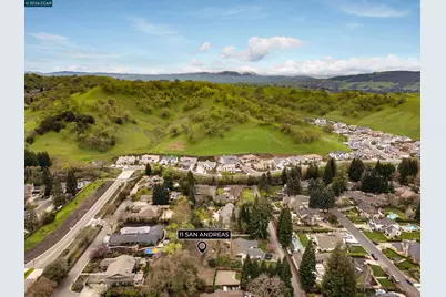 11 San Andreas Drive, Danville, CA 94506 - Photo 14