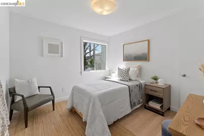 779 17th St, Oakland, CA 94612 - Photo 32
