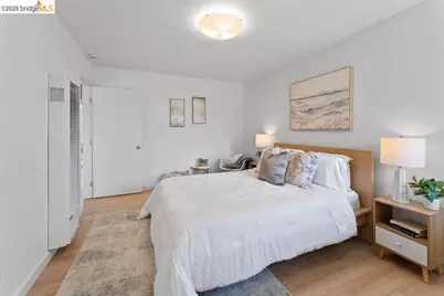 779 17th St, Oakland, CA 94612 - Photo 28