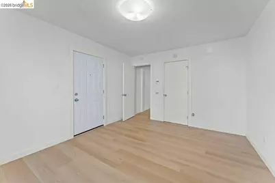 769 17th St, Oakland, CA 94612 - Photo 8