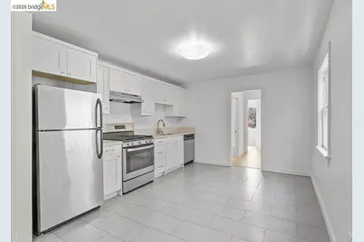 769 17th St, Oakland, CA 94612 - Photo 14