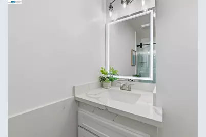 14297 Tiburon Rd, San Leandro, CA 94577 - Photo 24