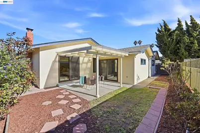 14297 Tiburon Rd, San Leandro, CA 94577 - Photo 26