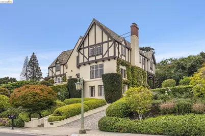 5710 Margarido Dr, Oakland, CA 94618 - Photo 2