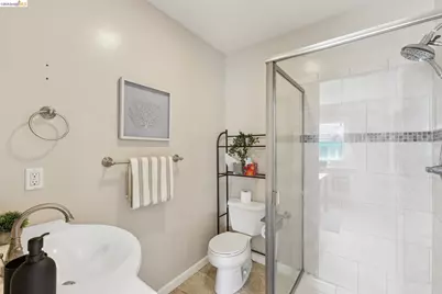 1983 38th Ave, Oakland, CA 94601 - Photo 18