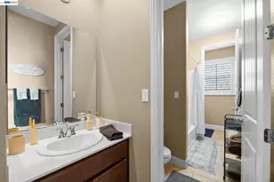 2233 Demartini Ln, Brentwood, CA 94513 - Photo 32