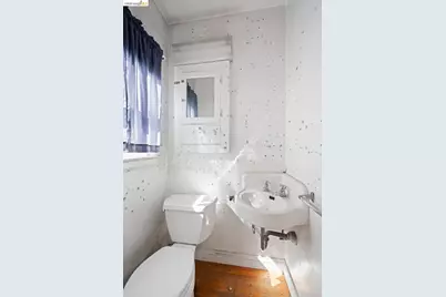 2569 Maxwell Ave, Oakland, CA 94601 - Photo 46