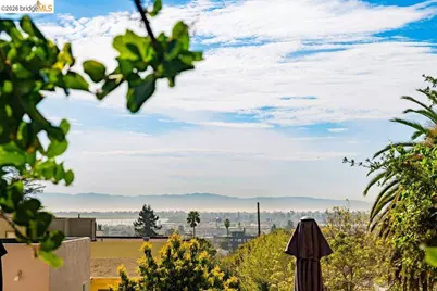 2569 Maxwell Ave, Oakland, CA 94601 - Photo 60