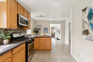 1983 38th Ave, Oakland, CA 94601 - Photo 26