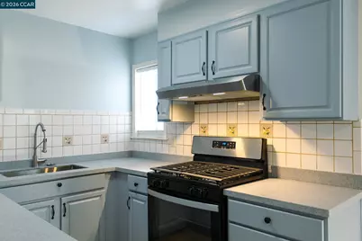 2420 Bush, Richmond, CA 94806 - Photo 6