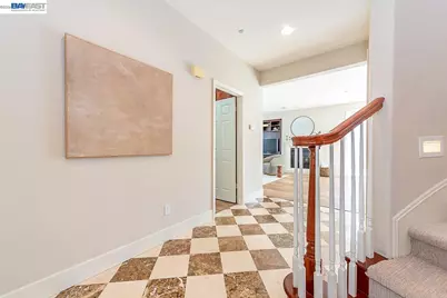 33038 Garfinkle St, Union City, CA 94587 - Photo 16