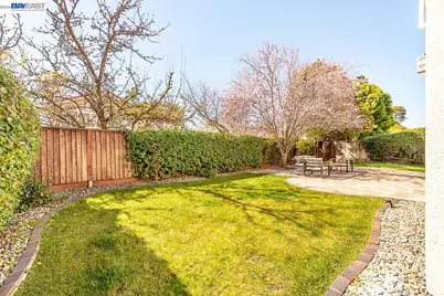 33038 Garfinkle St, Union City, CA 94587 - Photo 56
