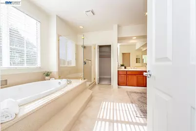 33038 Garfinkle St, Union City, CA 94587 - Photo 42